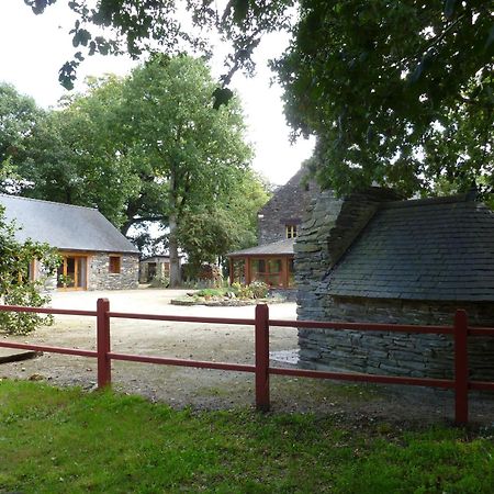 Les Fougerêts Chambre D'Hotes Saint Jacob Relais De Chasse Du XVIII Siecle מראה חיצוני תמונה
