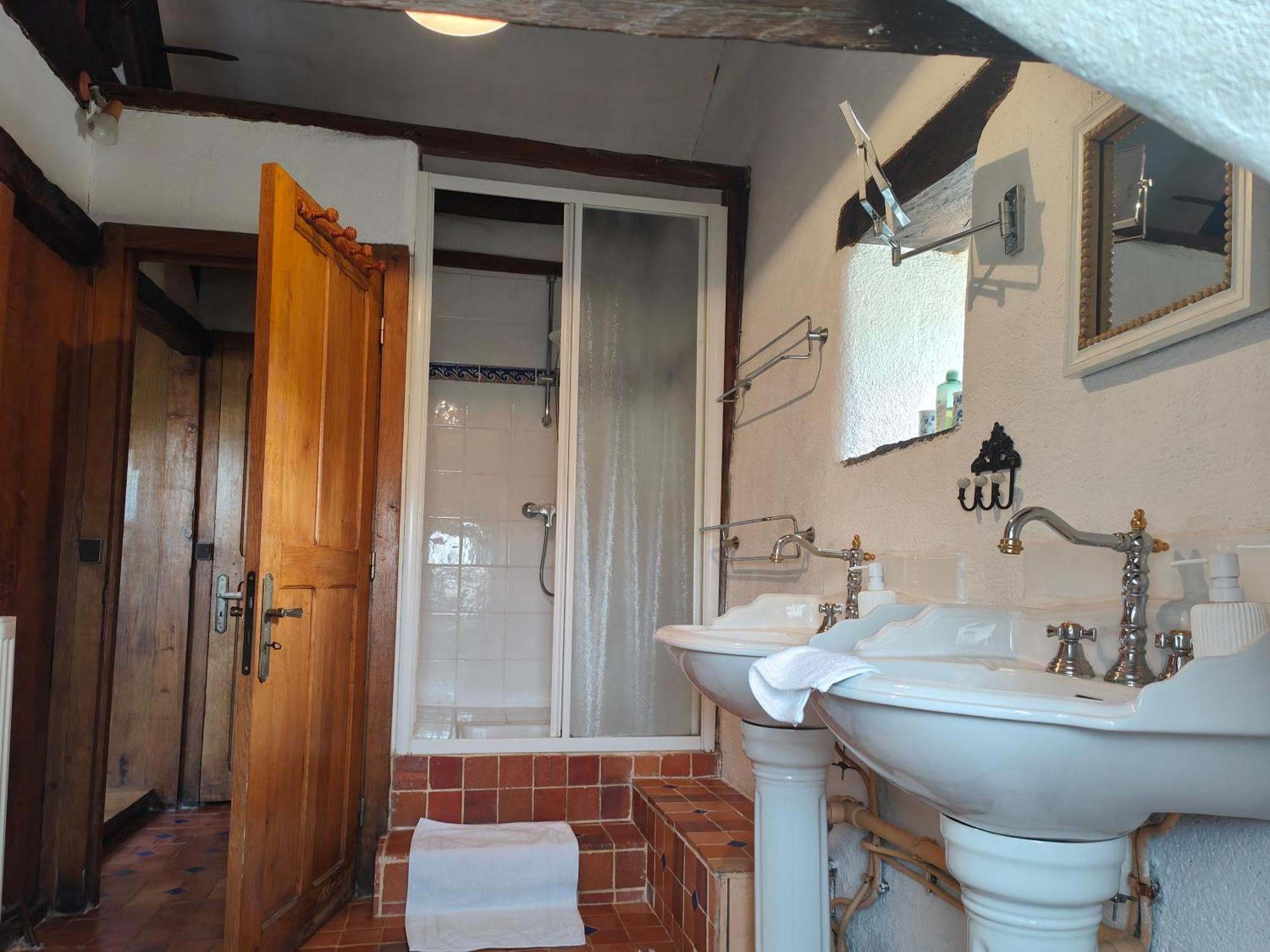 Les Fougerêts Chambre D'Hotes Saint Jacob Relais De Chasse Du XVIII Siecle מראה חיצוני תמונה