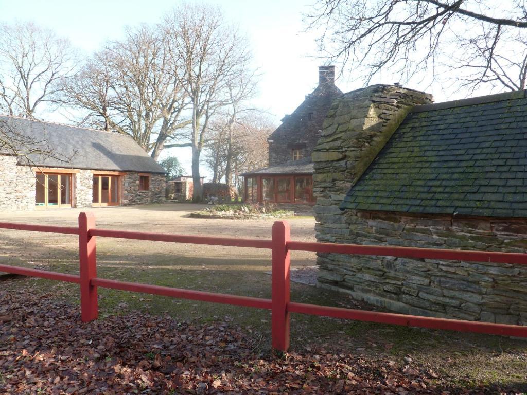 Les Fougerêts Chambre D'Hotes Saint Jacob Relais De Chasse Du XVIII Siecle מראה חיצוני תמונה